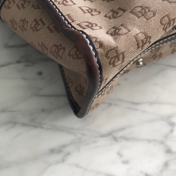 Dooney & Bourke Satchel - Picture 15 of 15